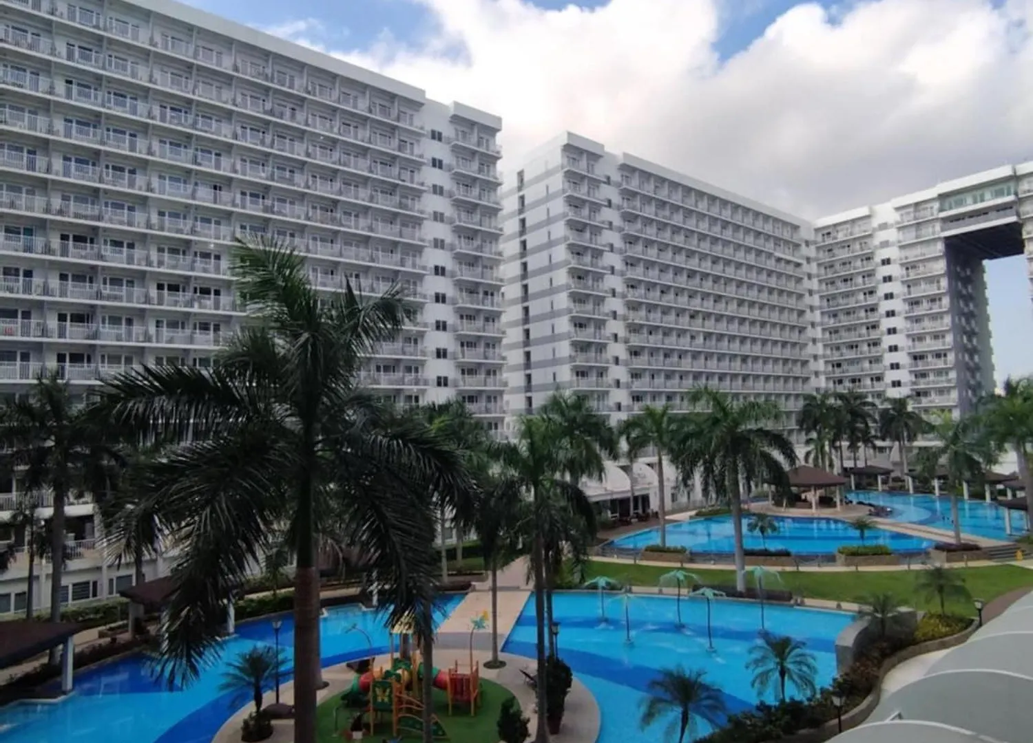 Shell Daniel & Trisha Hotel Pasay Philippines